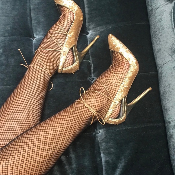 Gold Sequin lace up pump - Picture 2 of 8